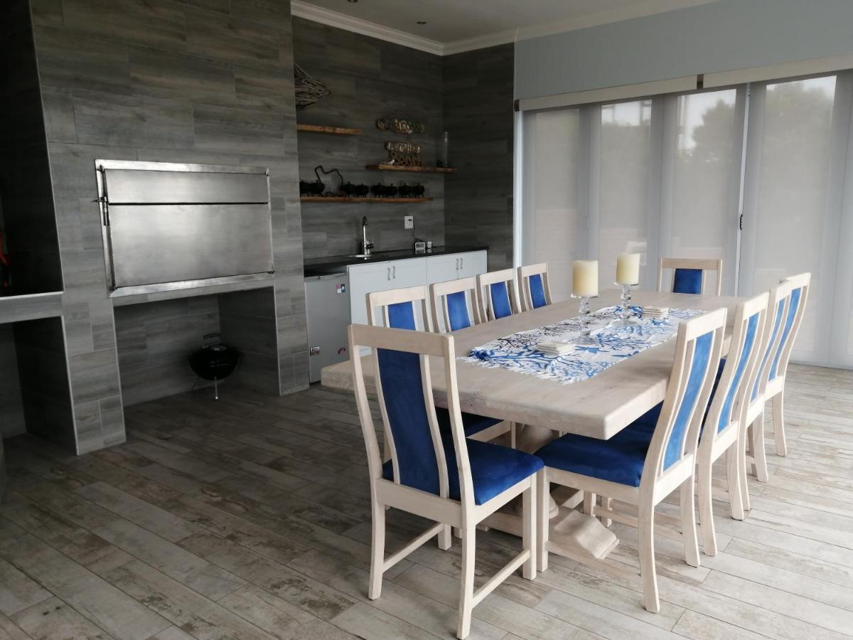 Dolphin Retreat Villa Jeffreys Bay Esterno foto